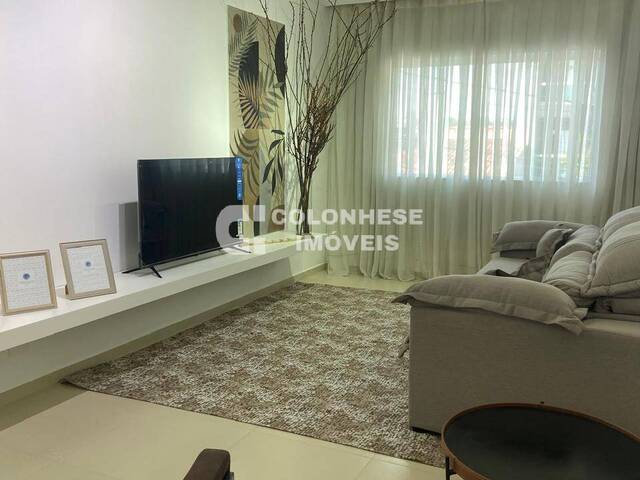 #V6422 - Sobrado para Venda em Santo André - SP - 2